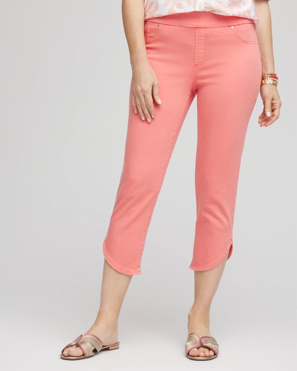 capri♡ Pull-On Dolphin-Hemmed Capri Jeans | Chico's